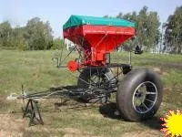 Разбрасыватель минеральных удобрений РМУ001 Роса