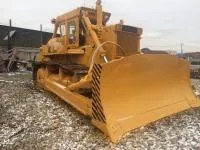 Гусеничный бульдозер Komatsu D355A